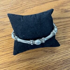 Premier Designs Silver Tone Rope‎ Wire Wrapped Bangle Bracelet